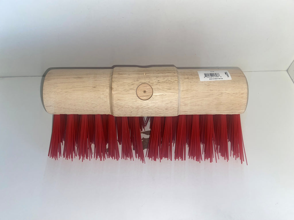 Yard brush